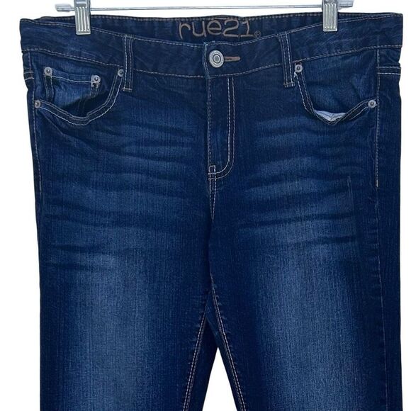RUE21 Denim Jeans Women's Size 13/14 Blue Dark Wash Mid-rise Skinny Stretch - Picture 2 of 15
